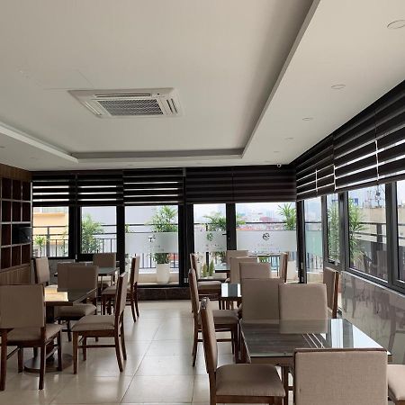 Rosarian Hotel Hanoi Bagian luar foto