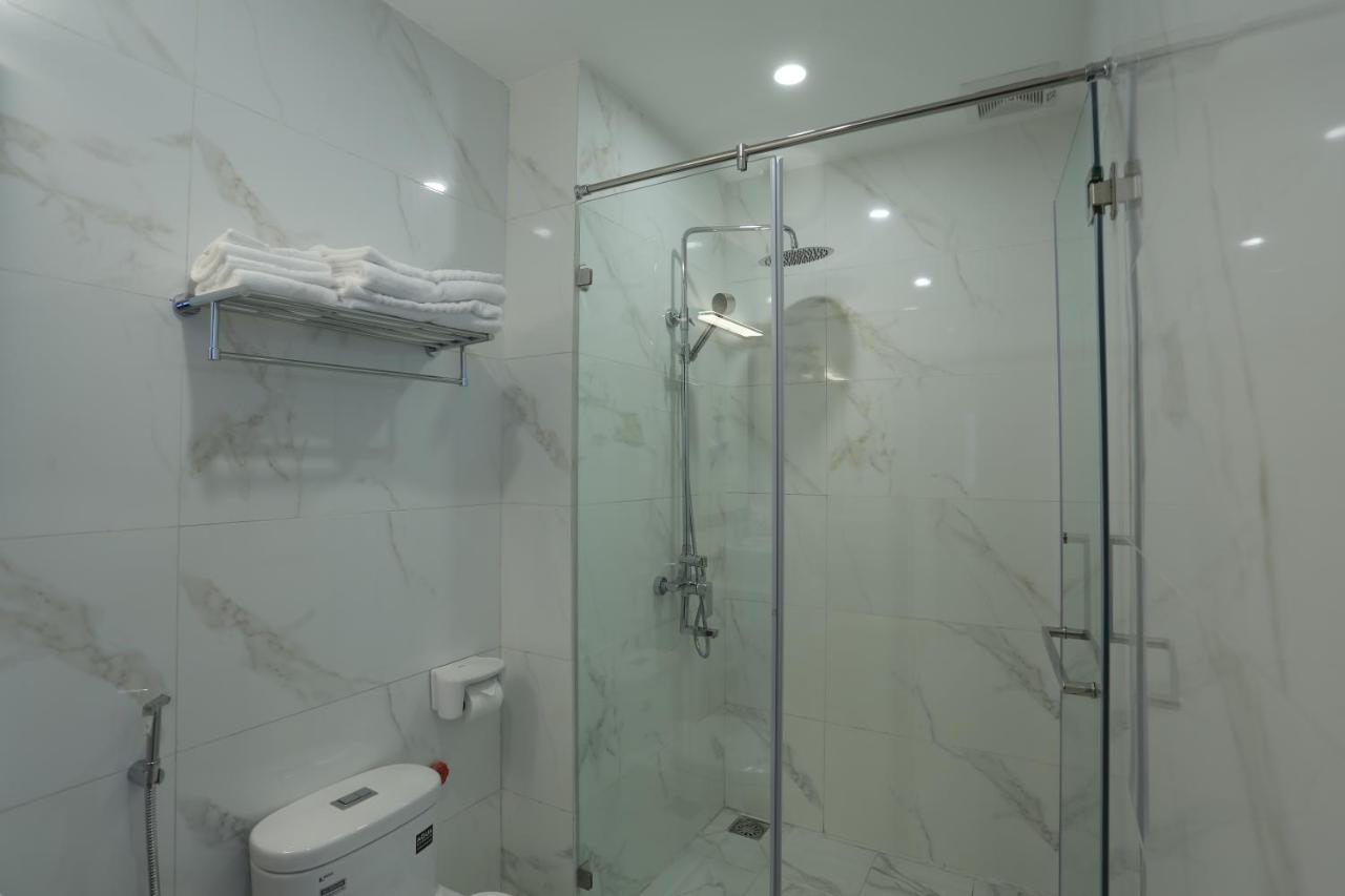 Rosarian Hotel Hanoi Bagian luar foto